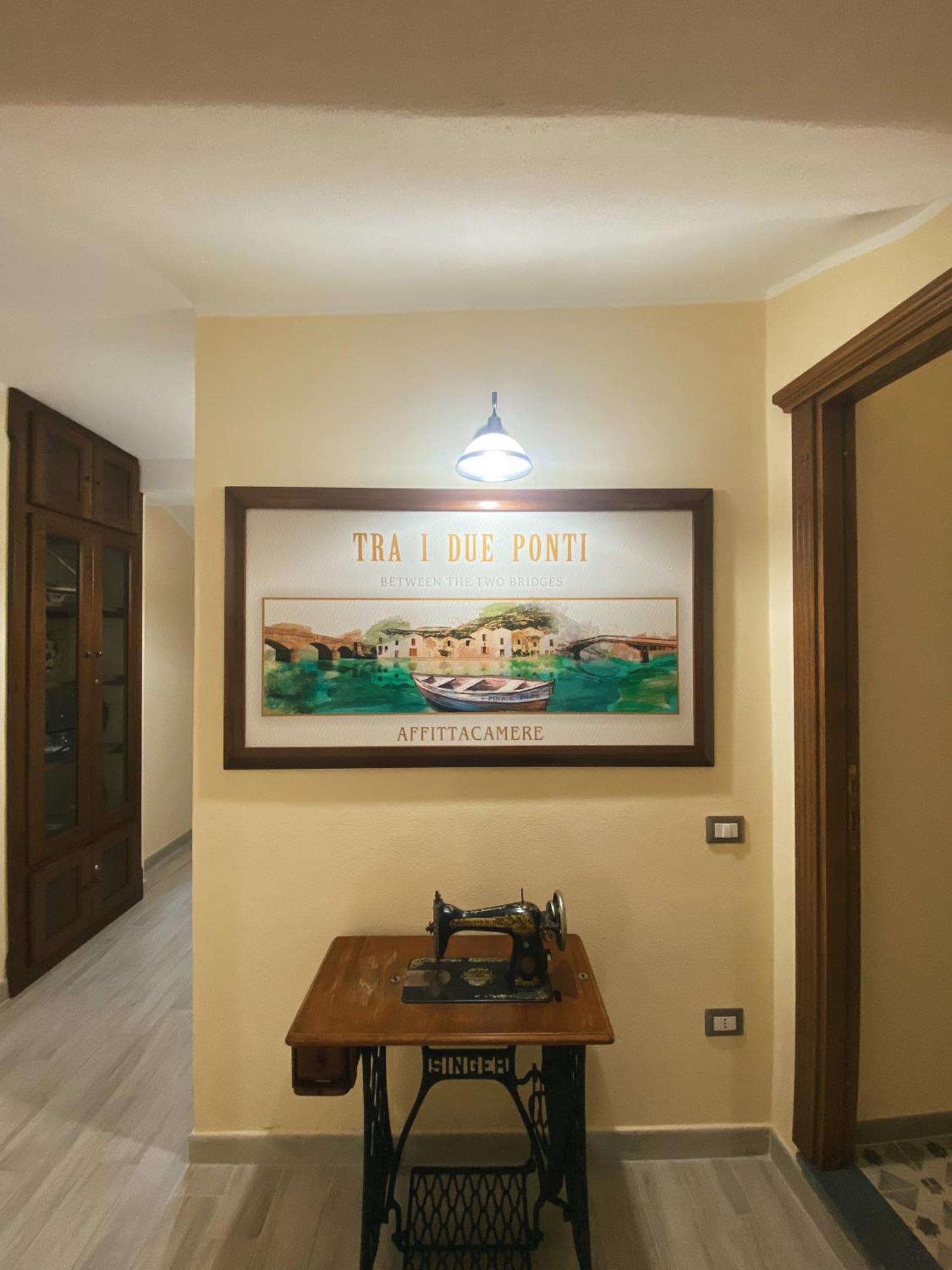 Tra I Due Ponti Hotel Bosa Exterior foto